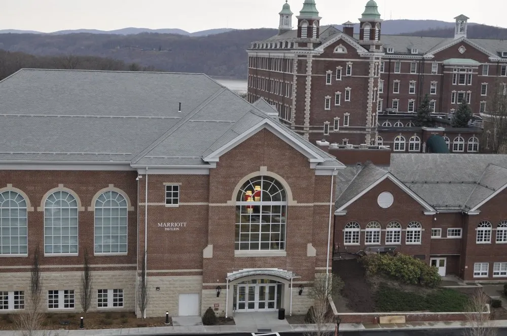 Slide of Imperial Construction Group