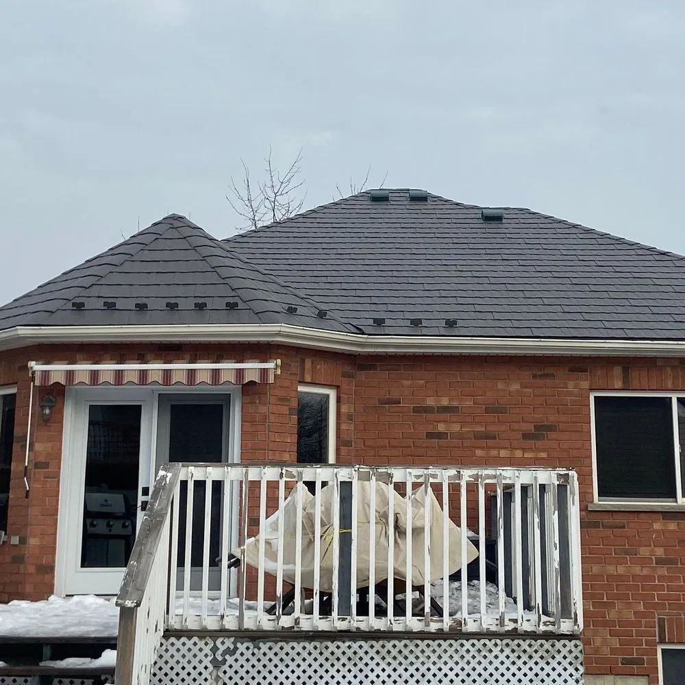 Slide of In Line Builders