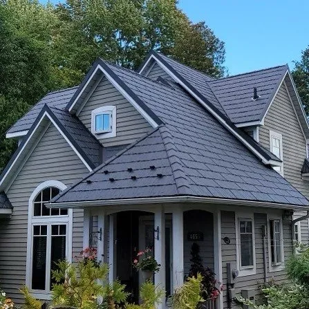 Slide of In Line Builders