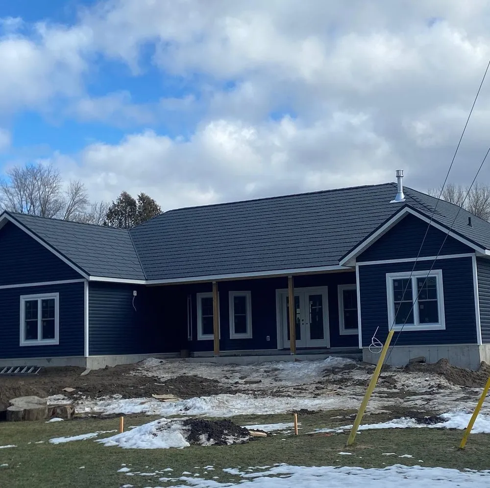 Slide of In Line Builders