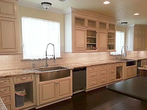 Slide of In-Line Construction