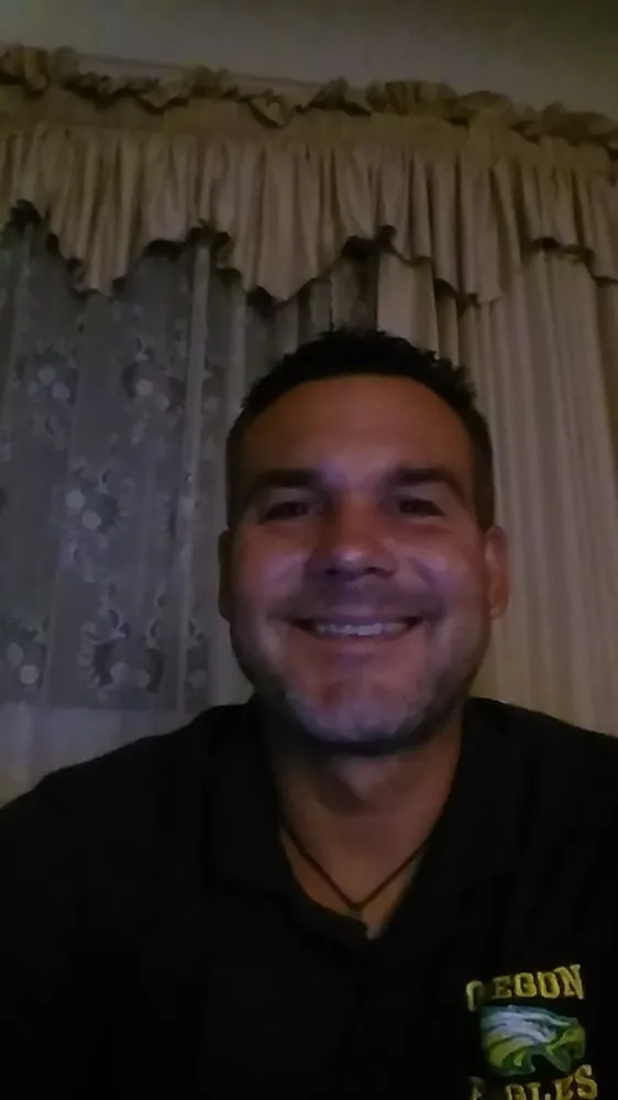 Slide of Independence Roofing and Siding