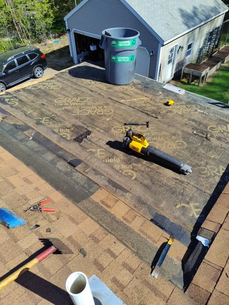 Slide of Independent Roofing and Repair