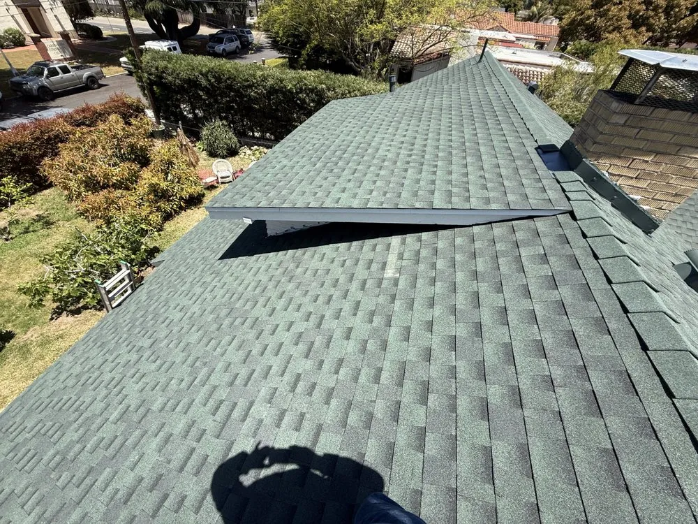 Slide of Independent Roofing