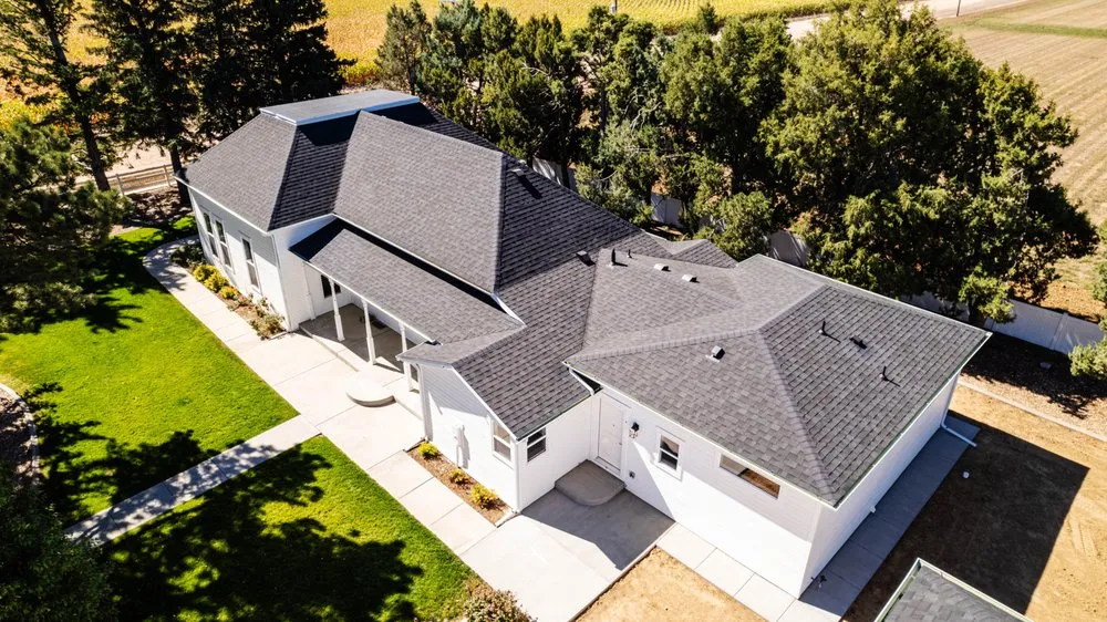 Slide of Independent Roofing