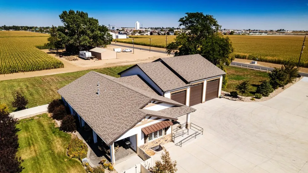 Slide of Independent Roofing