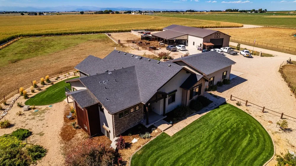 Slide of Independent Roofing