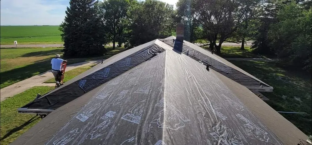 Slide of Independent Roofing