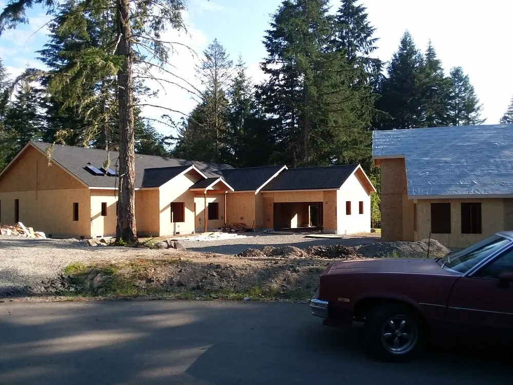Slide of Independent Roofing