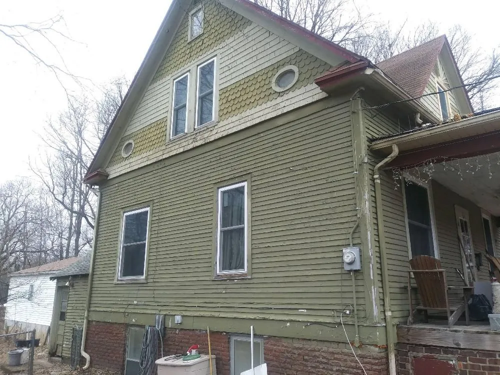 Slide of Independiente Vinyl Siding and Roofing