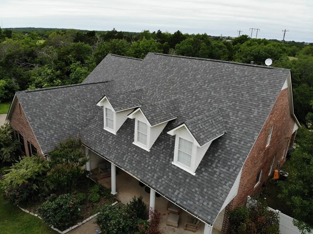 Slide of Indura Exteriors