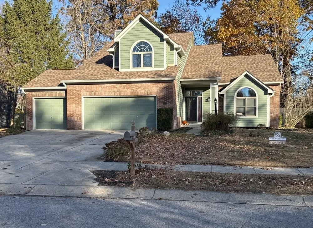 Slide of Indy Rooftops