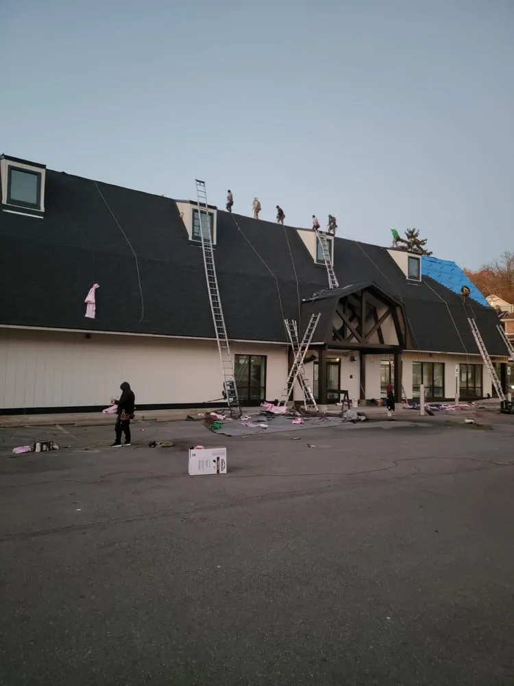 Slide of Infiniti Coverd Contracting