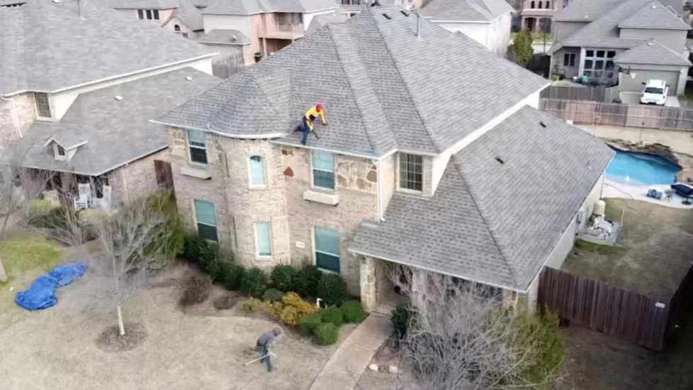 Slide of Infiniti Roofing