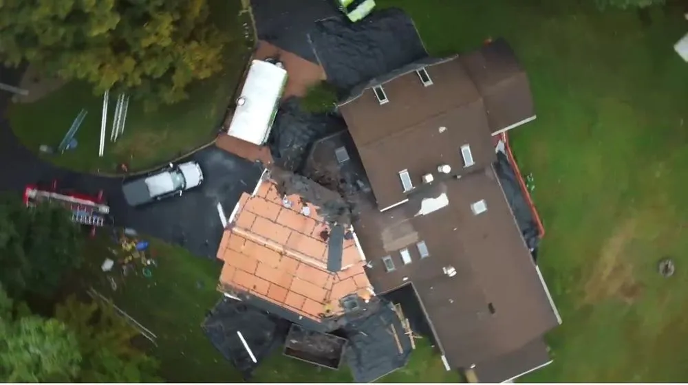 Slide of Infinity Construction