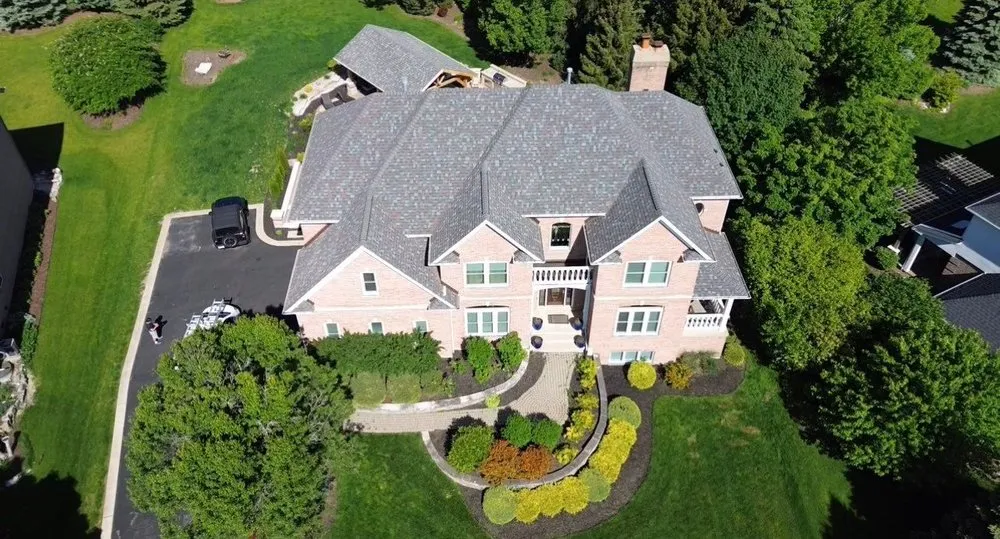 Slide of ING Exterior