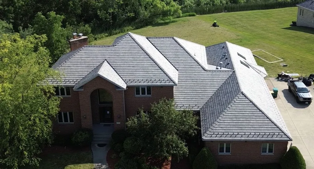 Slide of ING Exterior