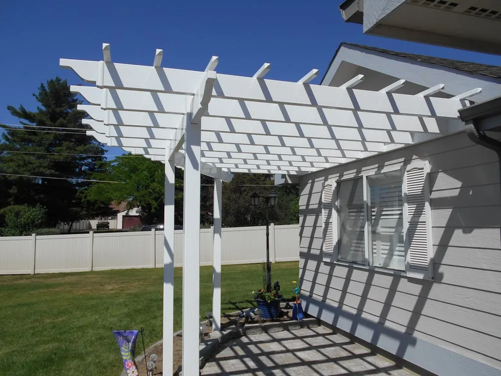 Slide of Inland Roofing & Supply