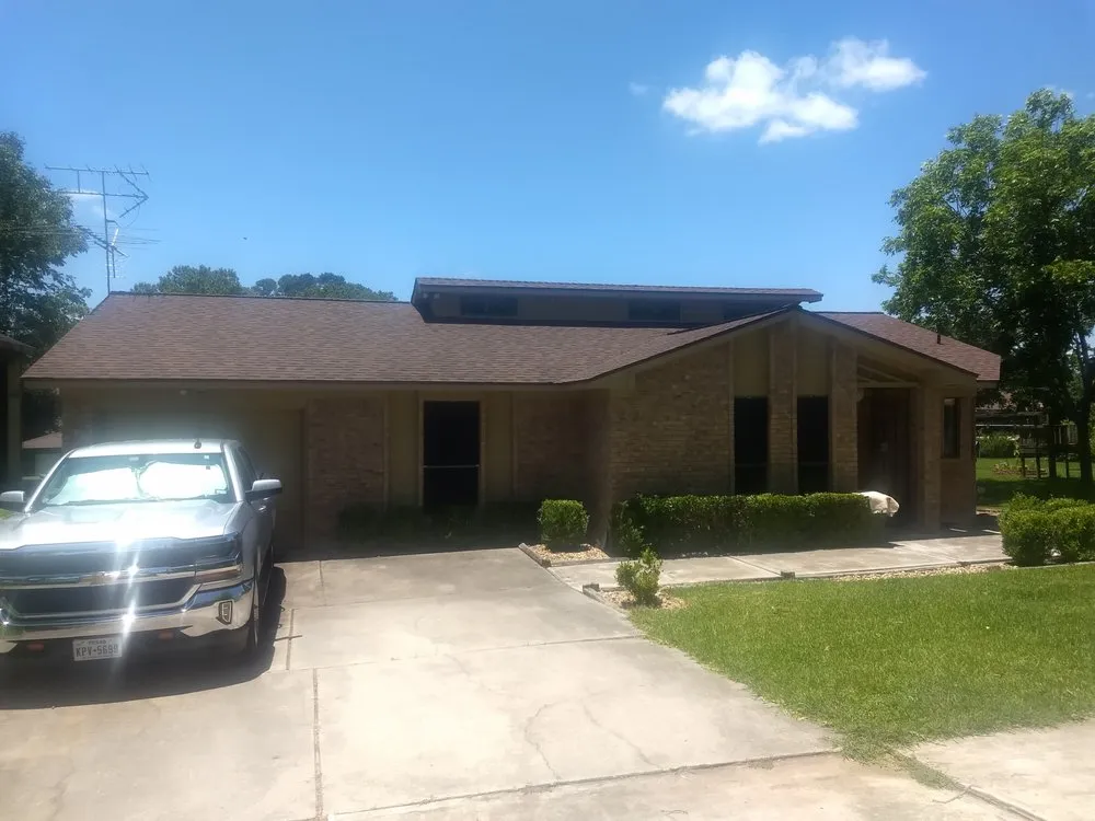 Slide of Inman Roofing & Contracting Services