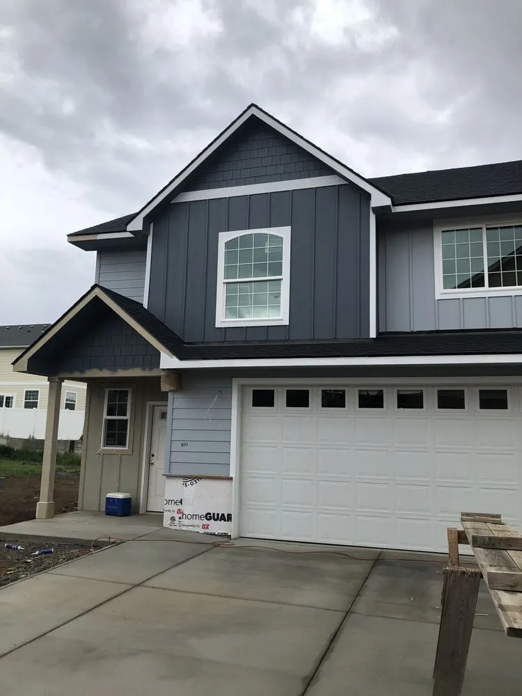 Slide of Innova Construction