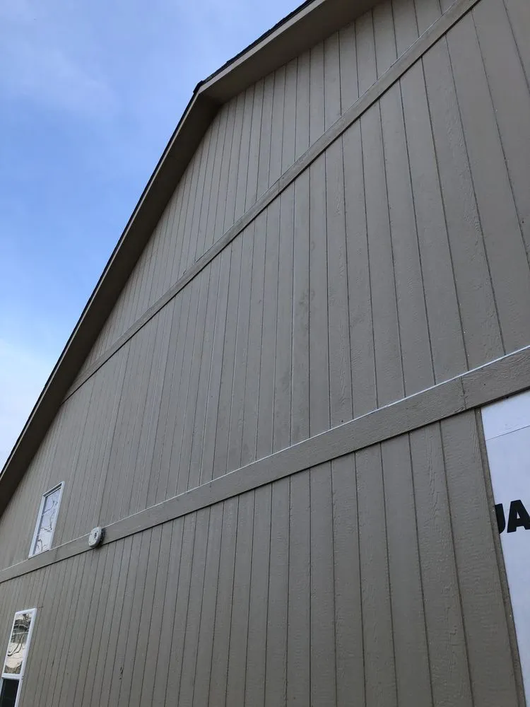 Slide of Innova Construction