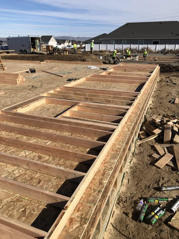 Slide of Innova Construction