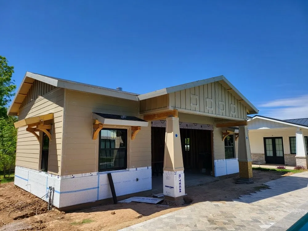 Slide of Innova Contracting