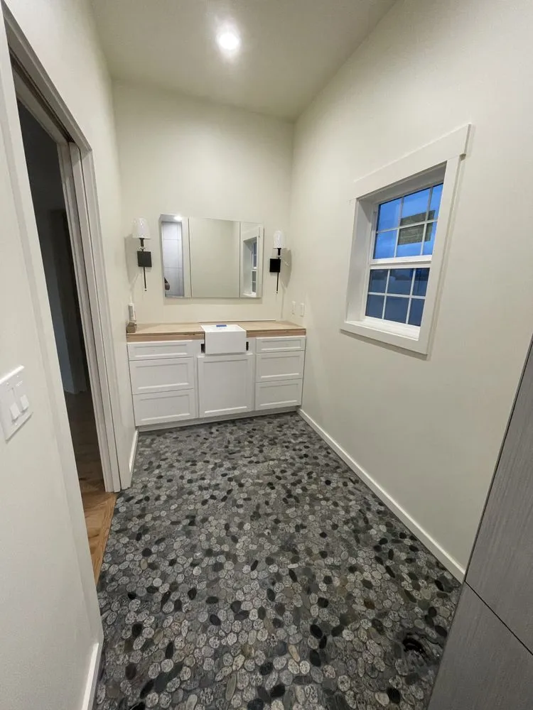 Slide of Innovated Home Experts