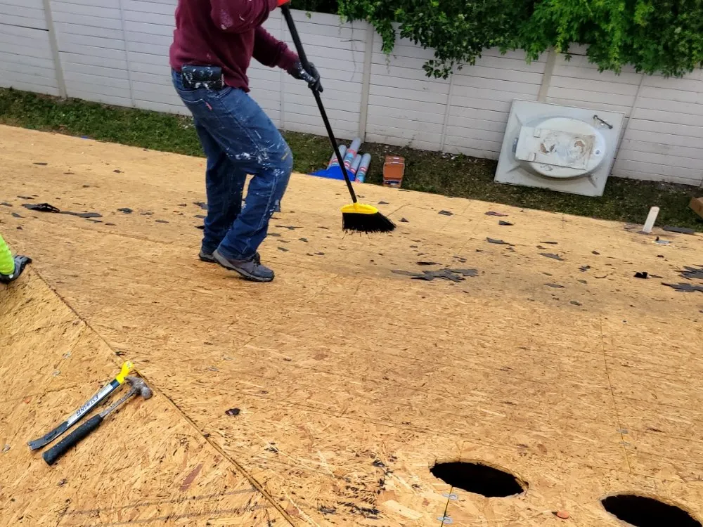 Reliable roof installation for residential properties in Kiseemee, FL by Innovation & Construction Marin