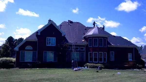 Innovation Restoration Logo