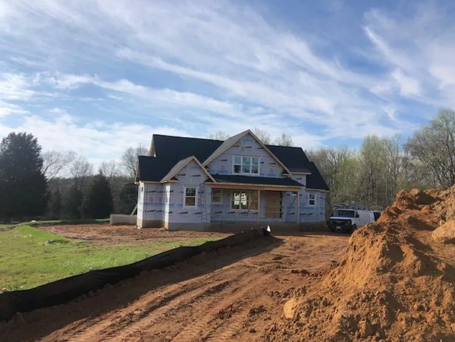 Expert roof installation in Faulkner, MD - Innovative Construction Services