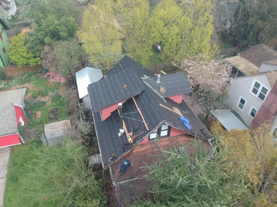 Slide of Innovators Construction