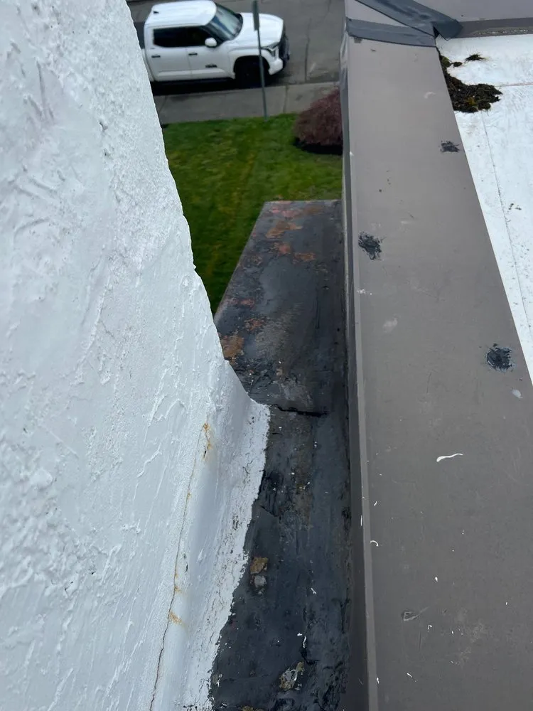 Slide of Insight Roofing