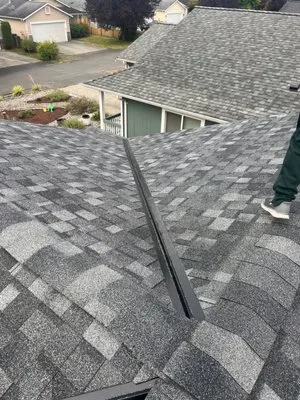 Insight Roofing Logo