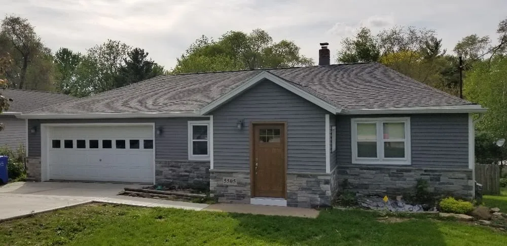 Slide of Installers Now