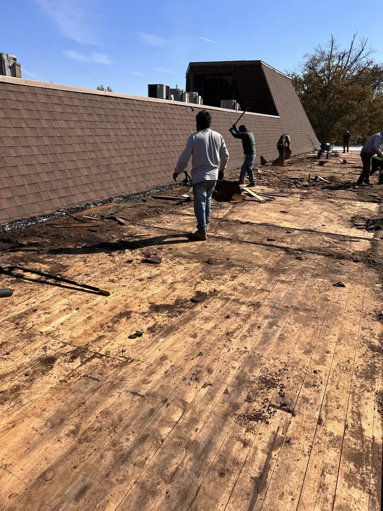 Slide of Instant Projects US