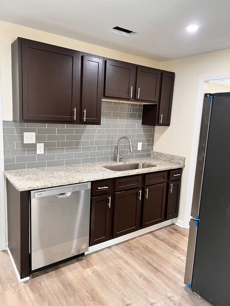 Slide of Instant Projects US