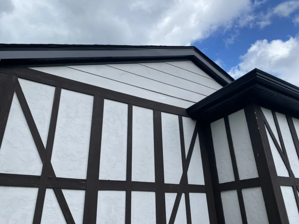 Slide of INT Roofing & Construction