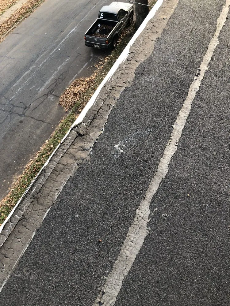 Slide of Intact Contracting