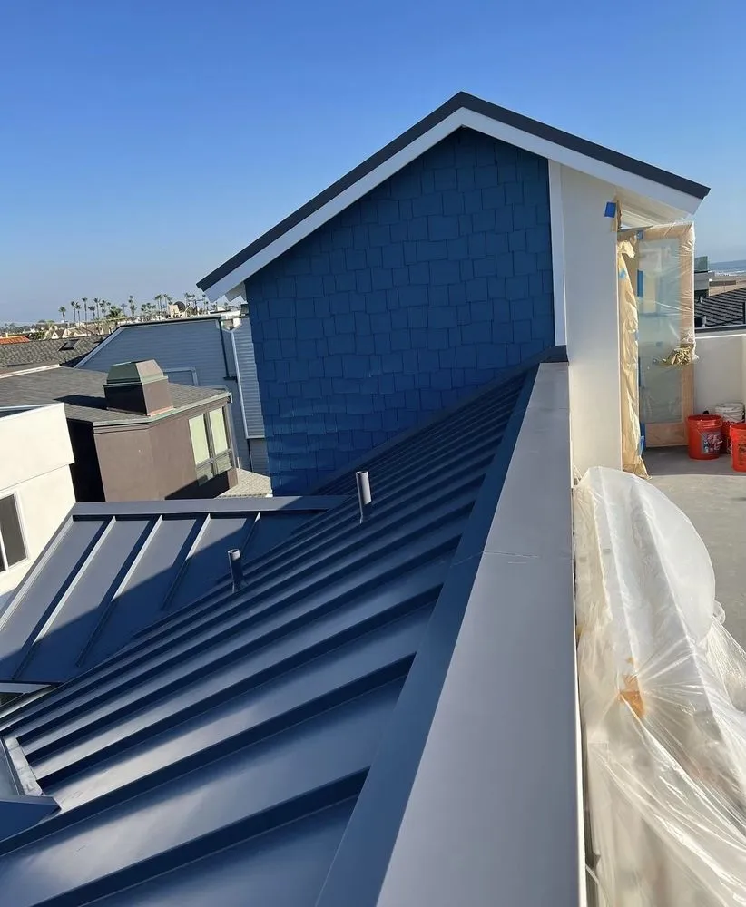 Slide of Integ Roof & Gutter