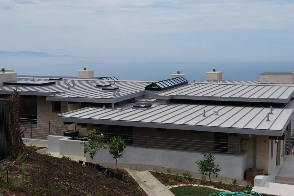 Slide of Integ Roof & Gutter