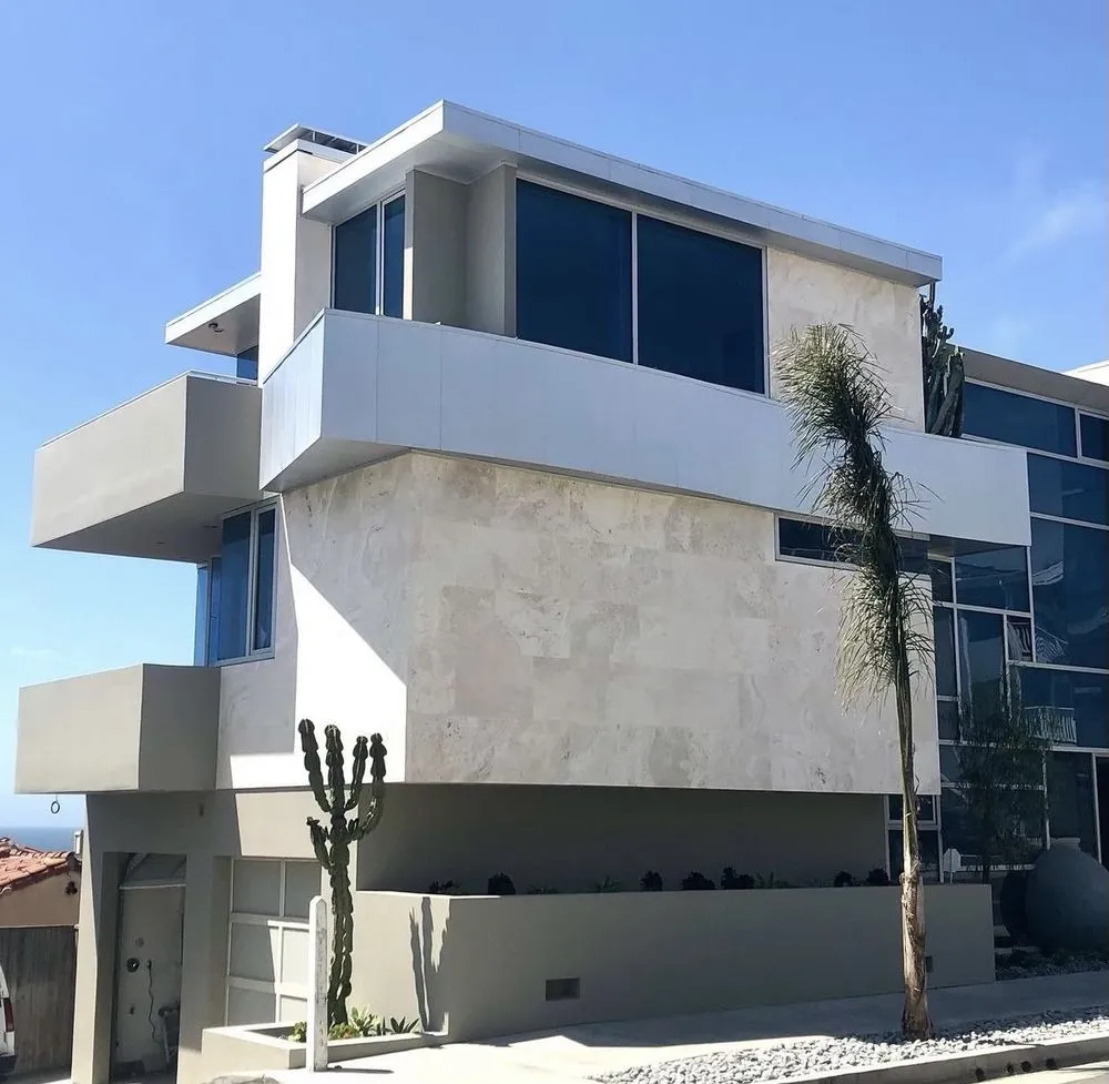 Slide of Integ Roof & Gutter