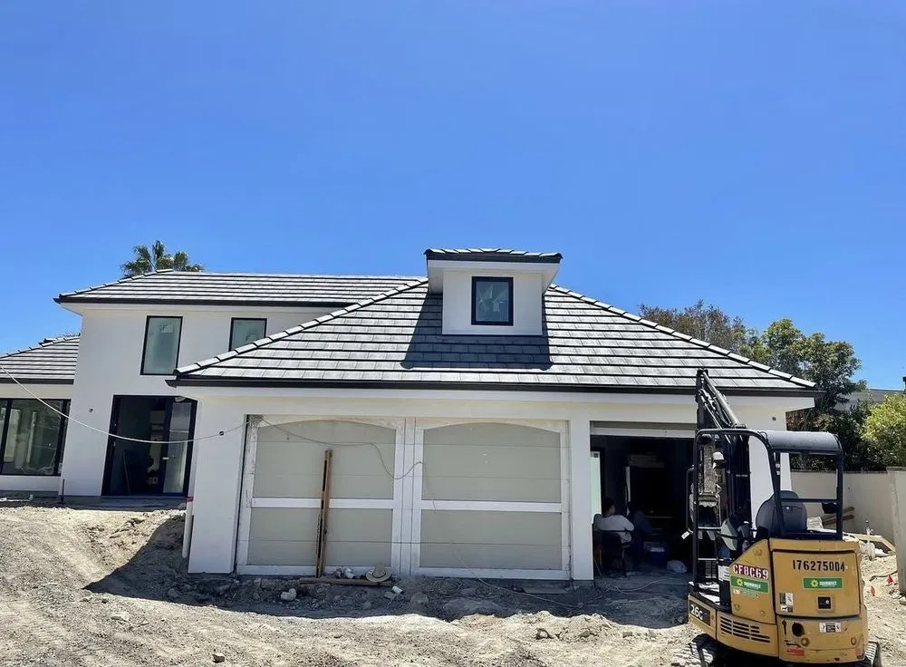 Slide of Integ Roof & Gutter