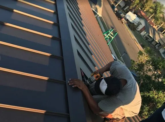 Slide of Integrity 1 Contracting