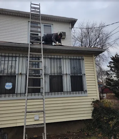 Slide of Integrity 1 Contracting