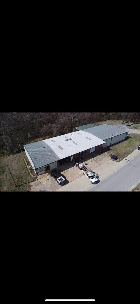 Local shingle roofing service experts serving Caulfield, MO - Integrity Commercial Roof Systems