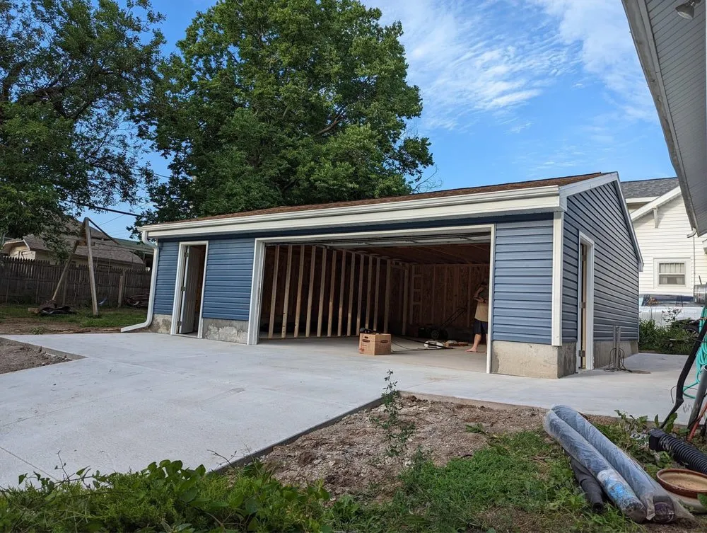 Slide of Integrity Exterior Solutions