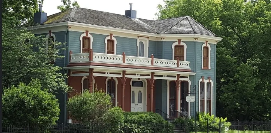 Slide of Integrity Group Roofing