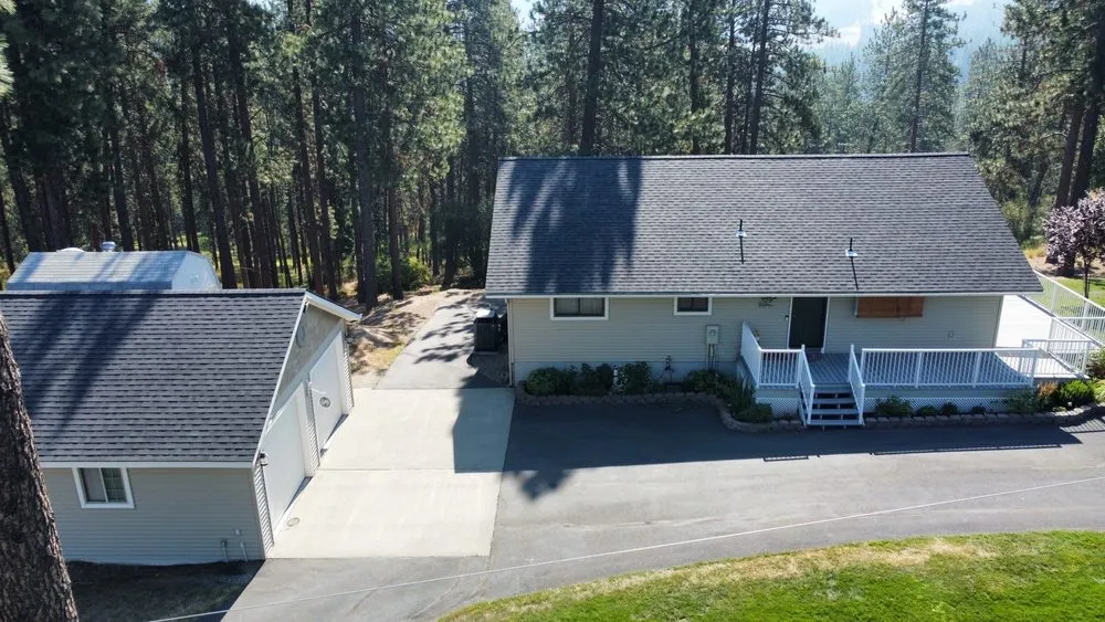 Slide of Integrity Roofing & Repair