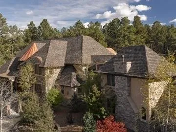 Slide of Integrity Roofing and Painting